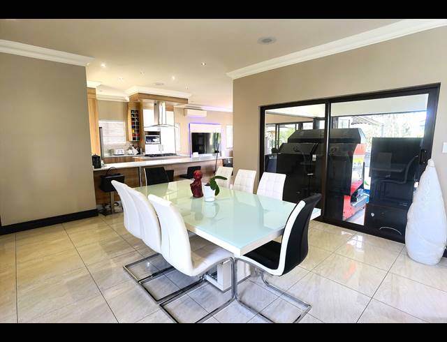 4 BEDROOM GOLF ESTATE FOR SALE IN BLUE VALLEY GOLF ESTATE
